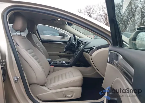 2019 Ford Fusion Hybrid Sel из США, поврежденный, VIN 3FA6P0MU9KR167923